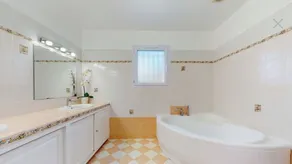 COMODA VILLA CON PISCINA PRIVATA E JACUZZI VICINO ALLE SPIAGGE - Image 2