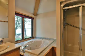 Cheif Lake Lodge home - Image 3