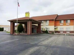 Economy Inn - Image 4