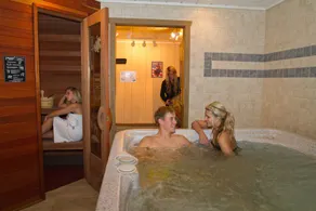 Powderhorn Slopeside Luxury Chalet 2 - Image 2