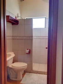 Large condo. Home away from home! - Image 3