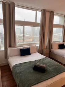 Apartment Sleeps 6 with Air Conditioning - Image 4