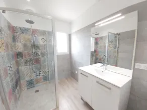 3 bedroom apartment heated pool air conditioned wifi 1 min river 7 min beach - Image 3