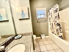 Beach Block 4 Bedroom with POOL - Image 4