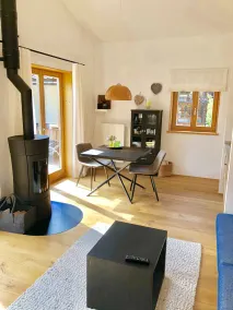 apartamento recém-equipado com uma vista mágica das montanhas - Image 5