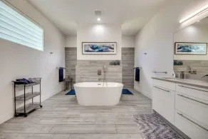Villa Southbreeze avec piscine chauffée sur un canal - Image 2