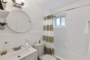 Charming cozy studio @ Lake Ridge - Image 3