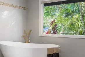 Byron Bay hinterland house - amazing sunset views! - Image 2
