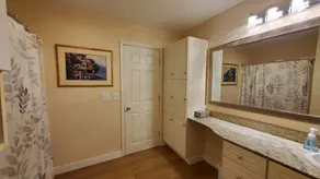 Brick & Vine Suite - Newly Remodeled! - Image 5