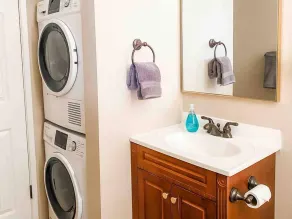 Arcadia Condo: Pool, Patio & Pet-Friendly - Image 2