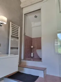 Renoverat hus med pool - Image 3