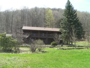 Vacker Getaway - Reynolds Farm Lodge - Image 5