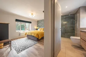 Castle Bungalow - Image 2