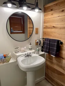 Cozy, Comfy Cabin minutes from Cave Run Lake, I-64, App Harvest, and Morehead.  - Image 3
