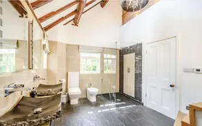 Superbe manoir géorgien sur 6 hectares avec complexe de piscine intérieure privée - Image 3