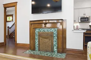 Hillside Hyde Park Home 4BDR - Image 3