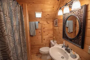 VIEWS, Fire Pit, Dogs Welcome, Fenced Yard! Close to New River Outfitters! - Image 4