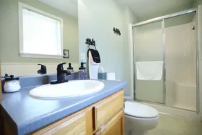 Cozy Private Single Family Home, Campton NH - Image 4
