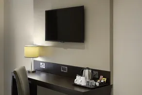 Premier Inn London Gatwick Airport - Image 3