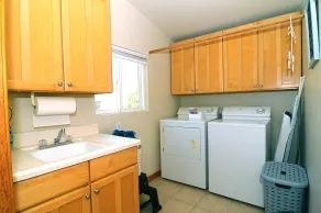 Village Penthouse—3bed2ba, half-block to park. Rate reduced for early departure - Image 2