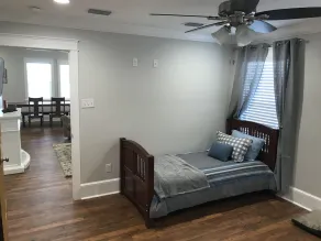 2 BED, 2 BATH LUXURY WATERFRONT W / LAUNCH NÆR COCODRIE / POINTE AUX CHEIN / HOUM - Image 4
