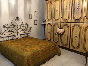 Umberty house - Image 2