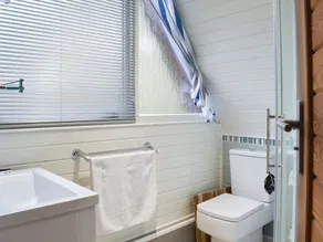 3 bedroom accommodation in Weybourne, near Sheringham - Image 2