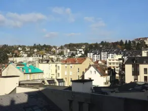 A la fois au calme et en centre ville pour cet appartement ! - Image 4