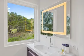 Zeitgenössische Wine Country Retreat - Image 4