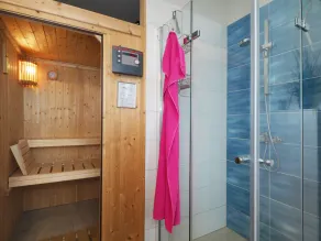 Enjoy a wonderful vacation on the Szczecin Lagoon on a spacious property with a sauna and a fireplace. - Image 4