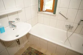 Casa de férias com Wi-Fi e estacionamento à sua porta - casa de férias com muito espaço perto da praia - Image 5