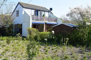 Super Haus mit Garten mit vielen Rosen, Fahrradschuppen mit 3 Fahrräder. - Image 2