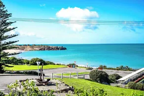 Dolphins Beachfront Apartment nr 7 - Port Elliot - En vy att komma ihåg - Image 4