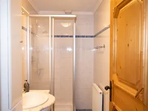 Apartment in Hollersbach near Ski Slopes - Image 5