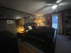 Cozy with spectacular views, easy access to I-64, and each end of the NRGNP - Image 4