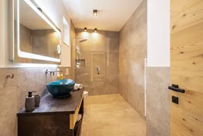 Apartamento de férias 'Paflur Lodges Lärchenduft' com vista para a montanha, jardim e Wi-Fi - Image 2