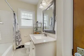 Dog-Friendly Home Near Beach & Activities w/Free WiFi, Private Washer/Dryer, AC - Image 2
