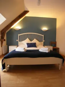 Gîte-Familie-Ensuite mit Bad-Terrasse-Gîte Abricot - Image 5