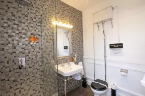 Norwich Puppet Theatre Apartment - Number 82 The Unthank - Image 3