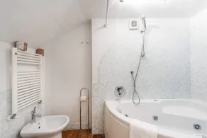 Short-Let Florence Pontevecchio Suite - Image 2