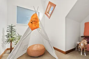 Family Friendly Cozy Cabin with Private Hot Tub & Games! - Image 2