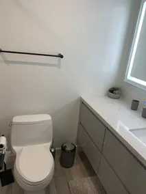Top Floor Ocean Front Remodeled Condo - Image 3