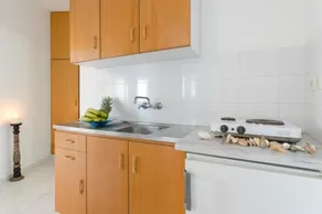 Aglaia apartments are located 200 meters from the beach - Image 5