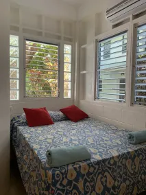 Very popular industrial decor, meets beach luxury.  Close to beach! - Image 4