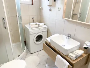 Helle Wohnung mit Balkon mit Meerblick 4 + 1 Personen - Image 3