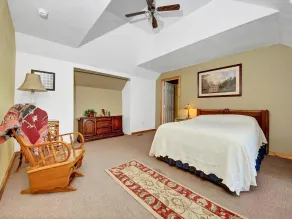 Eagles Roost - The Nest #11 at Wind Walker Homestead - Image 3