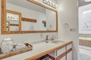 Large Townhouse on 18th green beautiful location near canyon, quiet neighborhood - Image 5
