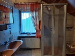 Vacation apartment (90sqm) in a quiet location right on the edge of the forest - Image 5