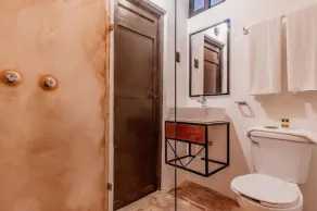 Hotel H O - Image 4