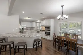 Remodeled one story building w/firepit, super close to everything - Image 5